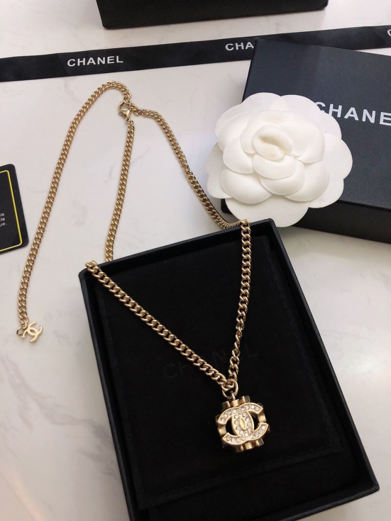 Ch**el necklaces